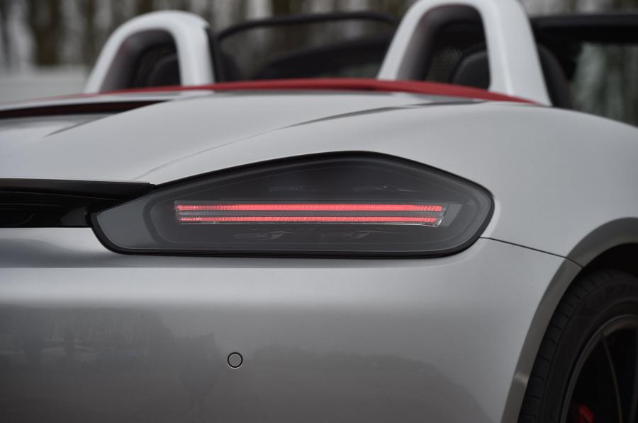 Детали экстерьера Porsche 718 Boxster GTS (982) 2017 года  (UK) (фото 5 из 40)